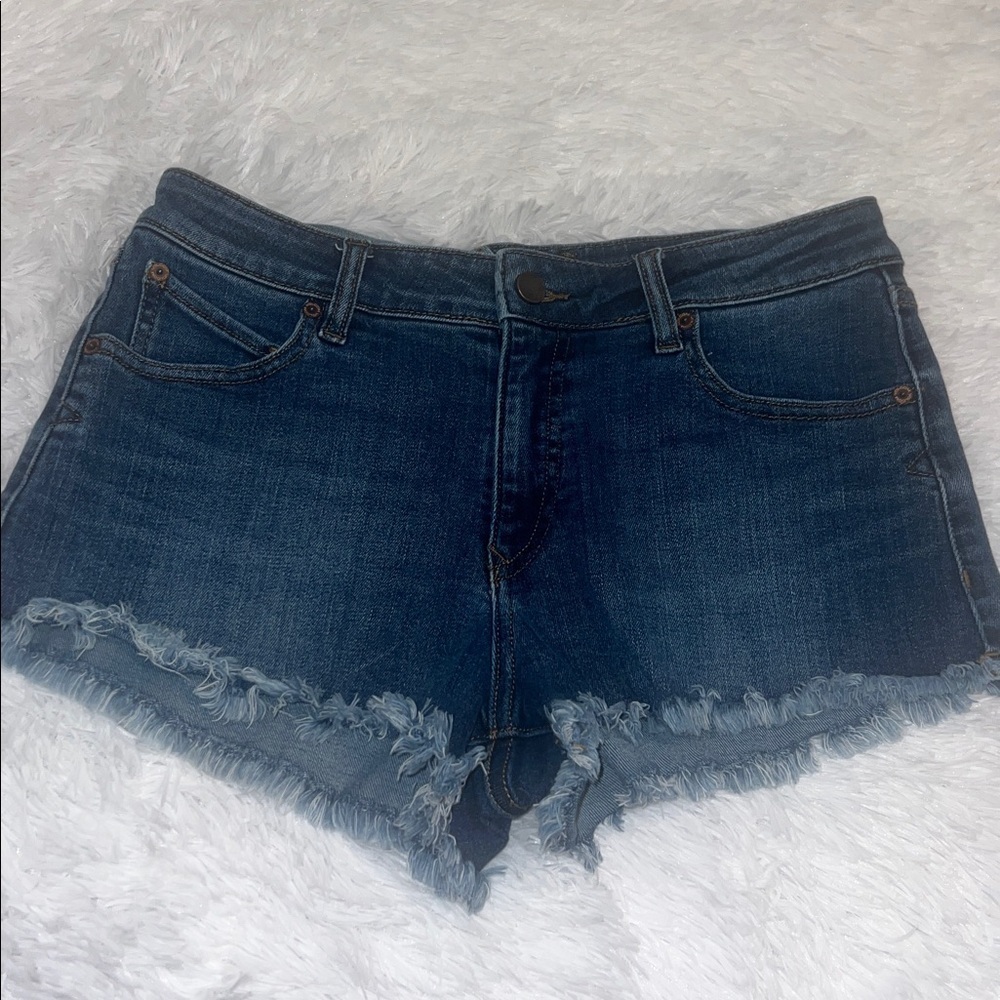 Volcom denim shorts size 28